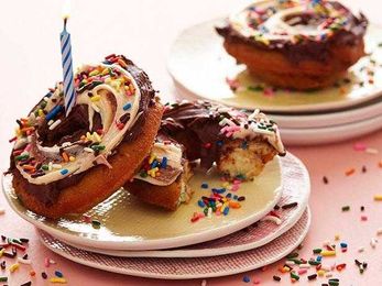 How to Make Birthday Cake Doughnuts