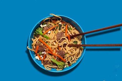 What Is the Difference Between Chow Mein and Lo Mein?