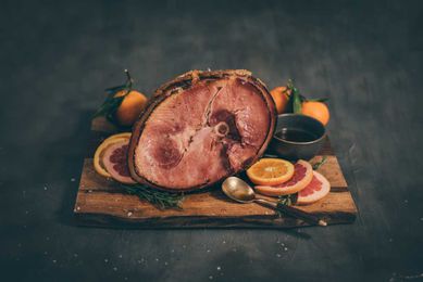 How to Style Honey-Glazed Ham: Plate It Perfect