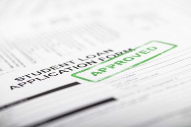 Study: Federal loans don't drive up medical and business school tuition