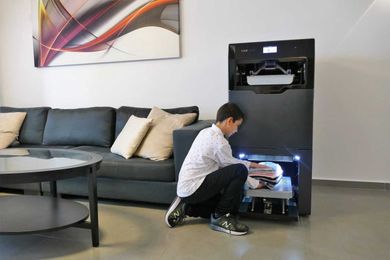Foldimate, A Home Robot That Folds Laundry