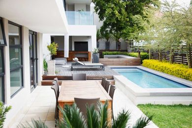 Big Ideas for 33 Small Pool Designs