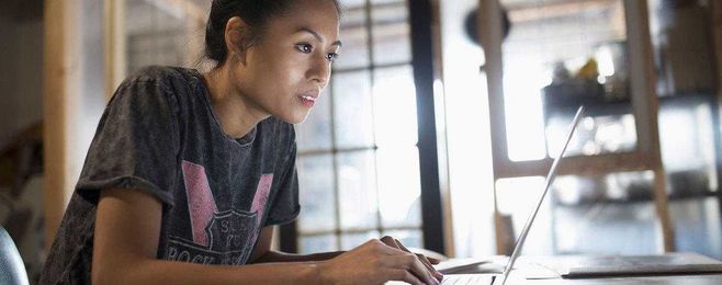 Here's Exactly What to Look For When You Check Your Credit Report