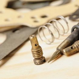 5 Benefits of Buying Used Auto Parts