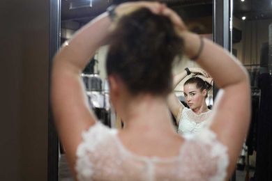 Budget-Conscious Brides Can Save Hundreds By Renting Their Wedding Dresses