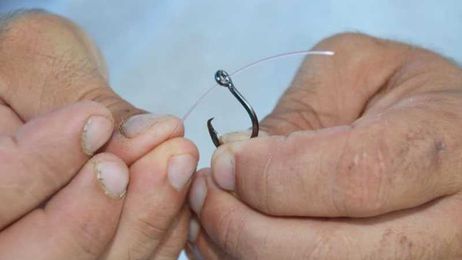 How to snell a circle hook