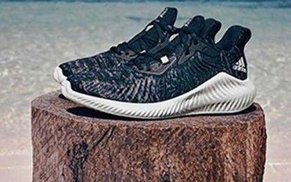These shoes are running a campaign to keep the oceans plastic-free