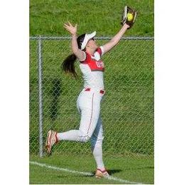 Lady Pirates 'go get' 1st regional title with defeat of Marian Catholic