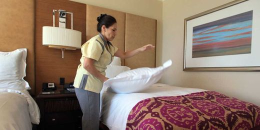 10 things hotel maids wish they could tell you, but can't