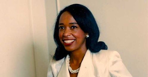 Dr. Patricia Bath, 76, Who Took On Blindness and Earned a Patent, Dies