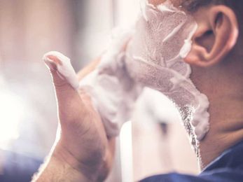 6 ways to treat razor bumps fast