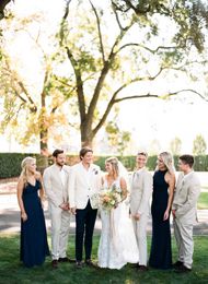 How to Show Gratitude to Your Wedding Party