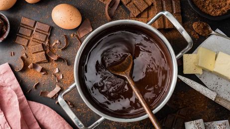 Ack! I need chocolate! The science of PMS food cravings