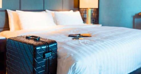 This is the reason why most hotels only use white bed sheets