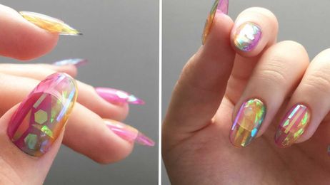 Jelly Nails Are Like Glass Nails, But Squishier