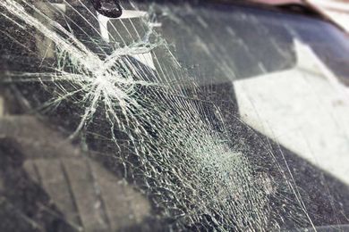 Cracks in Windshield? Tips On Replacement