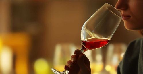 'It's Complicated': Understanding Volatile Acidity and Its Role in Wine