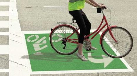 Bicycle turn boxes could be a new way to keep cyclists safe