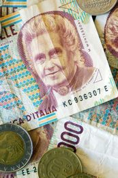 12 Hidden "Treasures" That Were Actually Worth Nothing