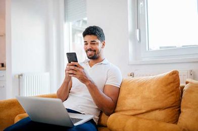 All Those Texts You Receive From Political Campaigns Actually Work