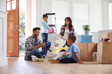 Moving Tips: Use Self Storage Between Homes