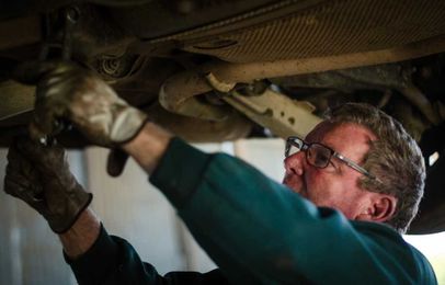 Should You Use an Auto Repair Shop Recommended by Your Insurance Company?