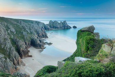 6 Scenarios to Try for More Interesting Beach Photography