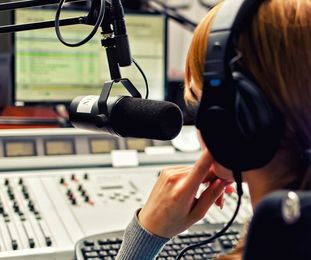 3 Awesome Leadership Podcasts