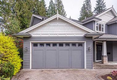 Tips to Buying a New Garage Door