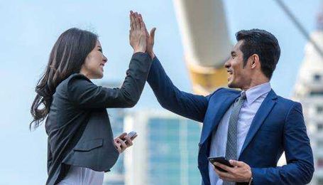 Most consultants are content with business and life