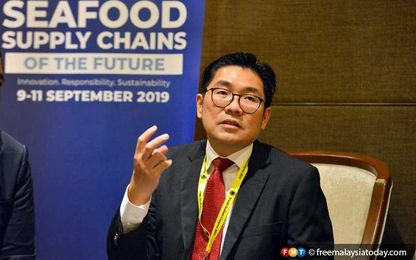 As fish stocks dip, deputy minister tells fishermen to take up aquaculture