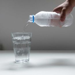 20 Problem-Solving Uses for Club Soda