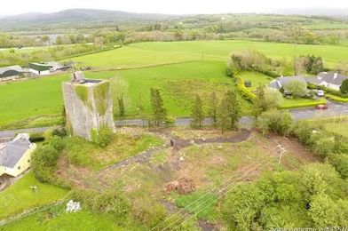 This real 400-year-old Irish castle could be yours for $99k