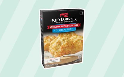 You Won't Believe What the New Red Lobster Cheddar Bay Biscuits Are Missing