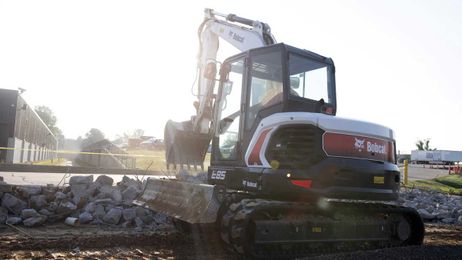 3 Tips on How to Strategically Manage Your Construction Equipment Fleet