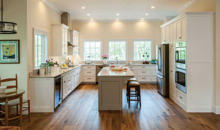 Cabinet Trends in Traditional Kitchens