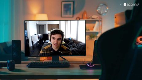 Here's why professional gamer Jake Lyon saves 65% of his salary