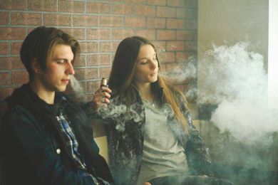 Find help to quit vaping and smoking
