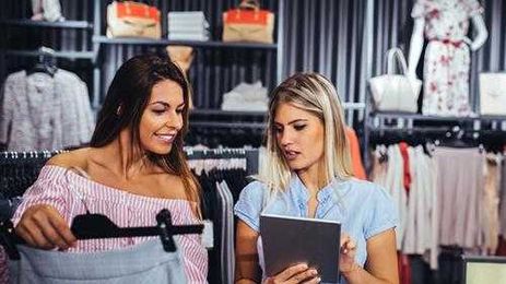 Study: Retailers give store associates more seamless capabilities
