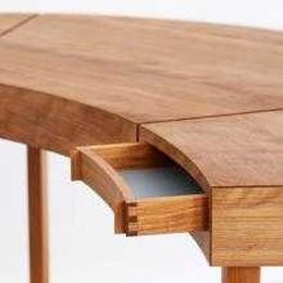 Exhibit highlights women in woodworking