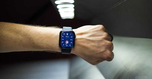 How to swim with (and dry out) your Apple Watch