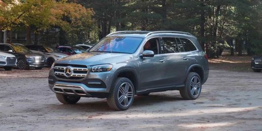 This Is How the Mercedes-Benz GLS and GLE's "Bounce" Mode Works