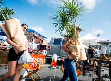 Workshop at Long Beach Antique Market will teach you how to treasure hunt