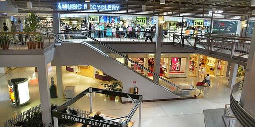 6 major ways malls have changed over the last decade