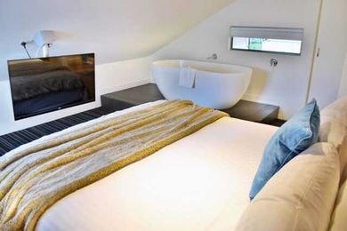 The Logistics of Planning a Trip to Niagara Falls