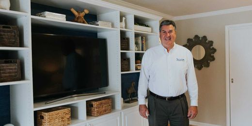 3 ways a built-in entertainment center can jazz up your Birmingham home
