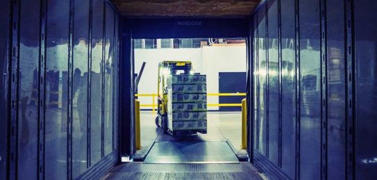 Why You Should Consider a Career in the Logistics Industry