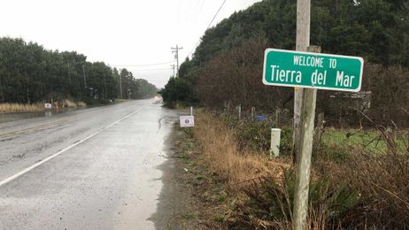 Facebook Riles Tiny Oregon Town With Plan for Undersea Cable