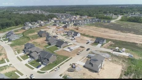 Amazing Homes Series: Cobblestone Crossing