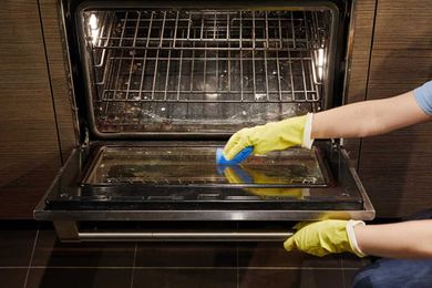 How to clean your oven without breaking a sweat